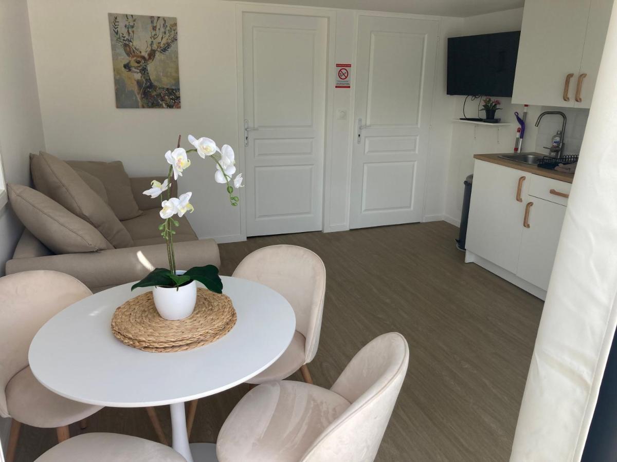 Mini Maison - Oncy Detend Buitenkant foto